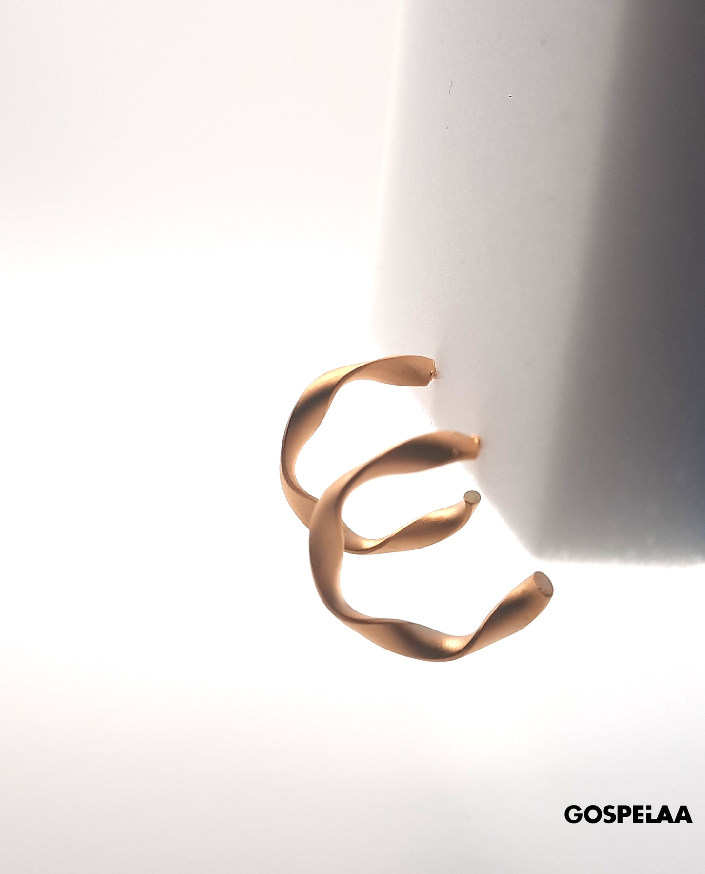 Vintage C hoop earrings